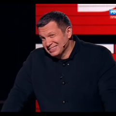 Соловьев