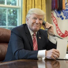 Телефон трамп