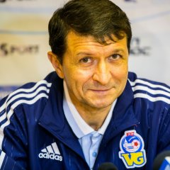 П