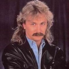 А мог бы за любовь выпить