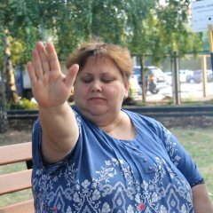 Мем с бабкой