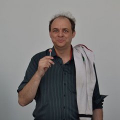 Грэм Харман
