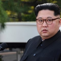Ким чен ын