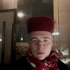 Вата Ватникова