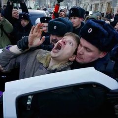 Ы