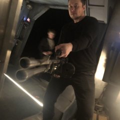 Илон Маск с огнеметом