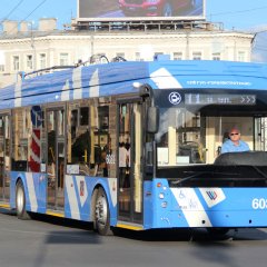Электробус по маршруту 11