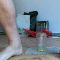 Банка лопнула в жопе