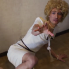Не бейте плиз