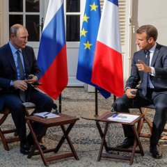 Путин Макрон