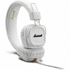 Closed-back over-ear