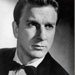 Leslie Nielsen