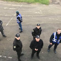 Пацани жуйки є