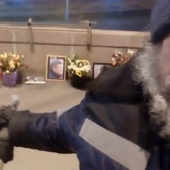 Среди бела дня