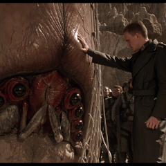 Starship Troopers - Brain Bug - Оно боится