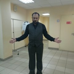 Костюм
