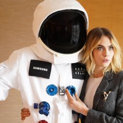 Cara Delevingne - First Space Selfie