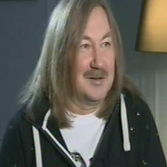 Игорь Николаев