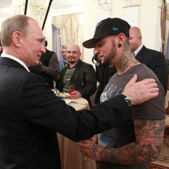 Президент россии и его дурики