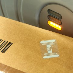 RFID наклейка