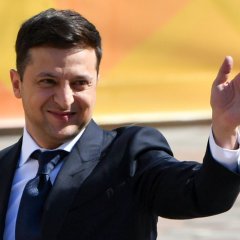Зелен