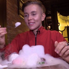 Ксения Милас