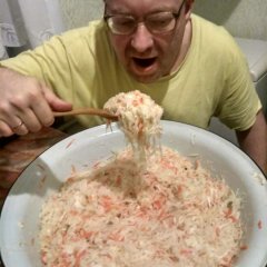 Миска капусты