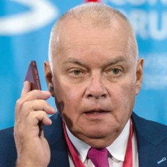 Дмитрий Киселёв