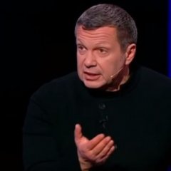 Соловьев