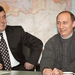 ТОЛСТЫЙ МЕДВЕДЕВ