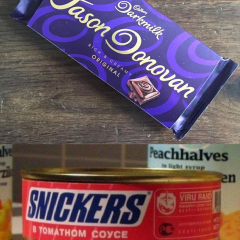 Сникерс