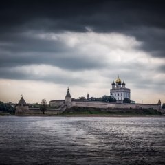 Хмурая псковская вода