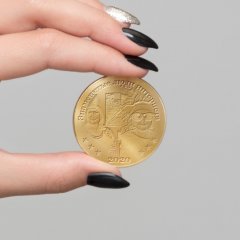 Новая крупная монета вышла в свет