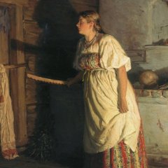 Женщина со скалкой в руке