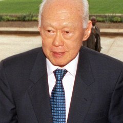 Ли Куан Ю