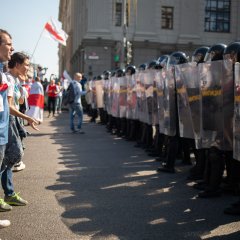 А САША ВЫЙДЕТ