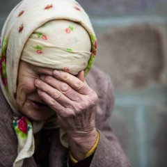 Сперма в глаз