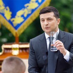 ВЫПЬЕМ ЗА ЛЮБОВЬ