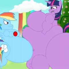 Fat Rainbow Dash VS Enormous Twilight Sparkle