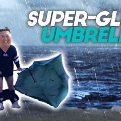 Kim Jong Un Super glued umbrella