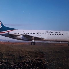 VH-EWC Flight West F28-4000