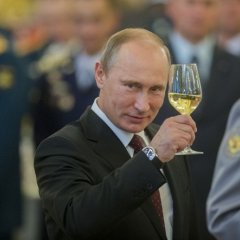 Путин бокал