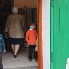 Заходя в храм