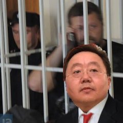 Цахиагийн Элбэгдорж в суде