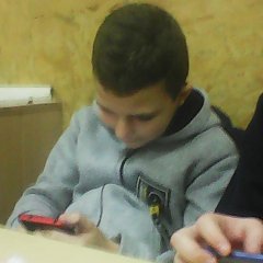 Пацан смотрис
