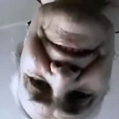 Ы