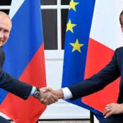 Президент Франции Поздравляет С Новым 2021 Годом
