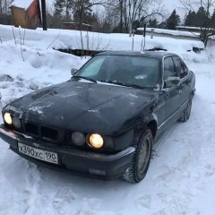 Бмв  90 года
