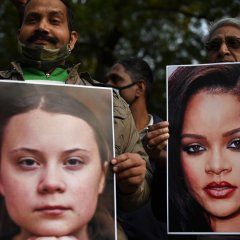 Greta Thunberg - Rihanna - плакат сожгли