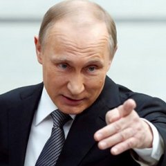 Путин показывает пальцем